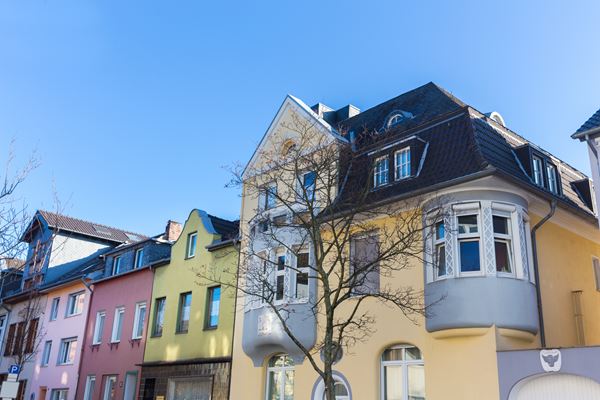 Impression aus Troisdorf: typische Häuserzeile